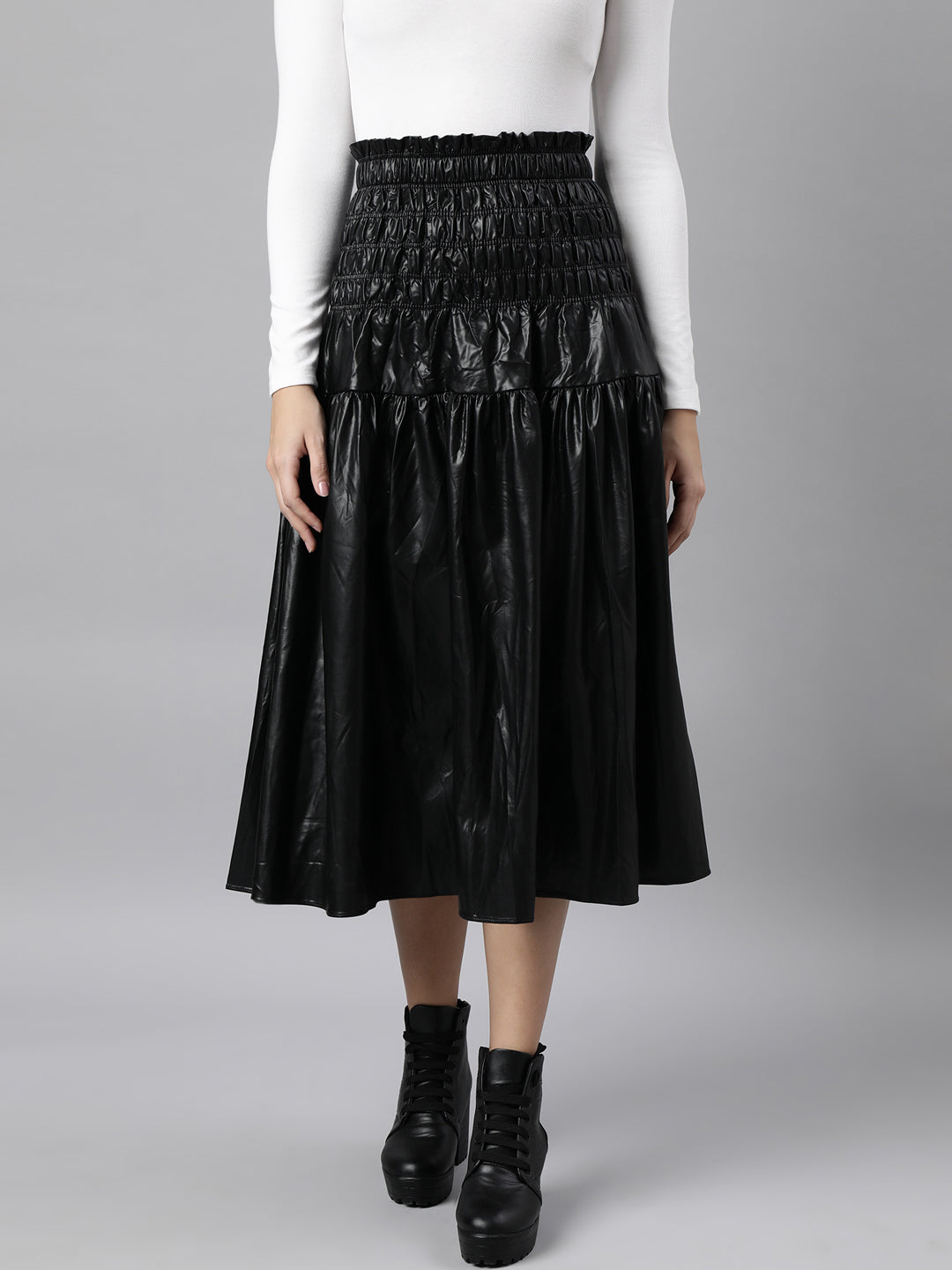 Women's Black Flared Midi Skirts