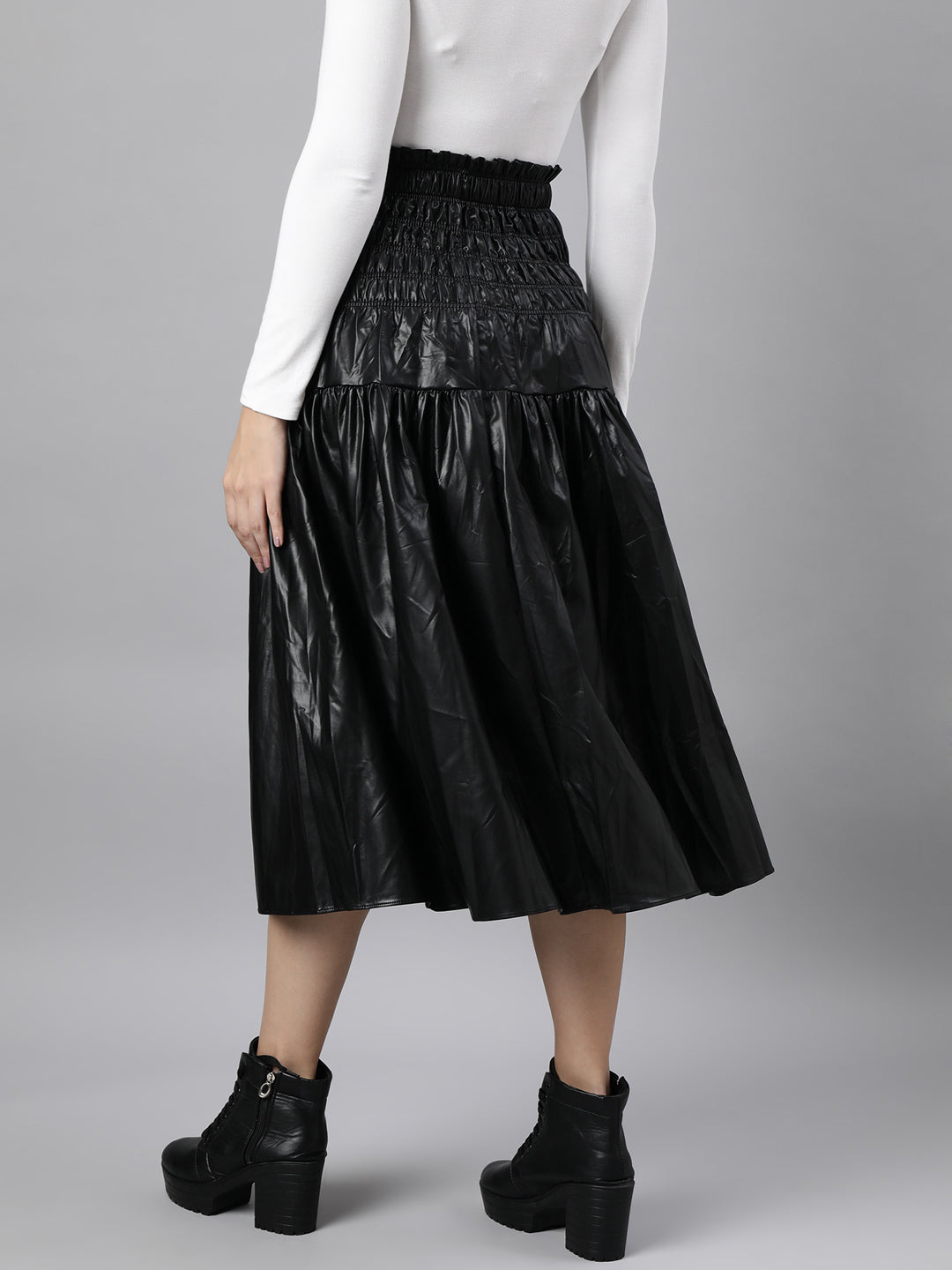 Women's Black Flared Midi Skirts