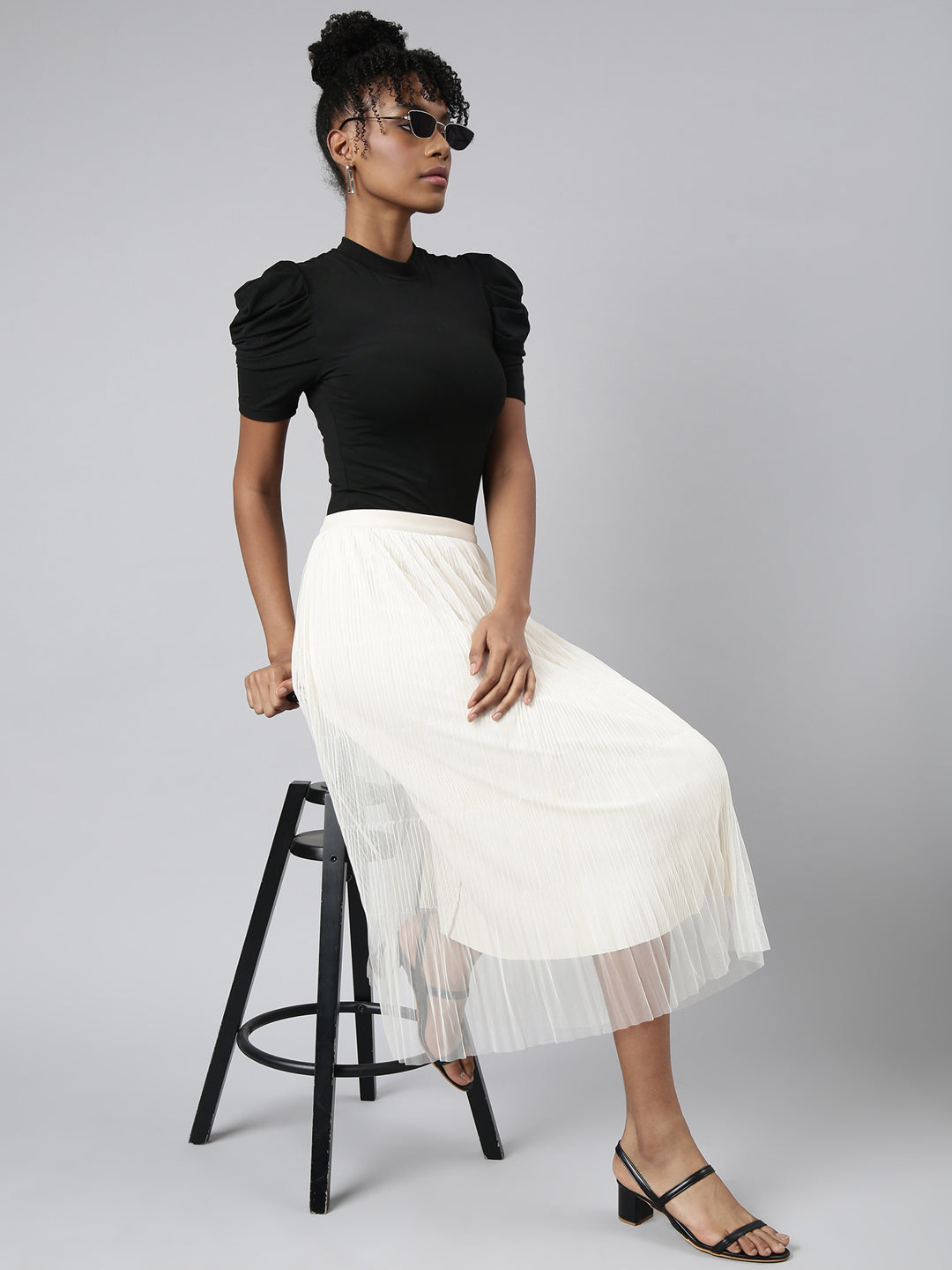 Women's Cream Self Design Flared Midi Tulle Skirt