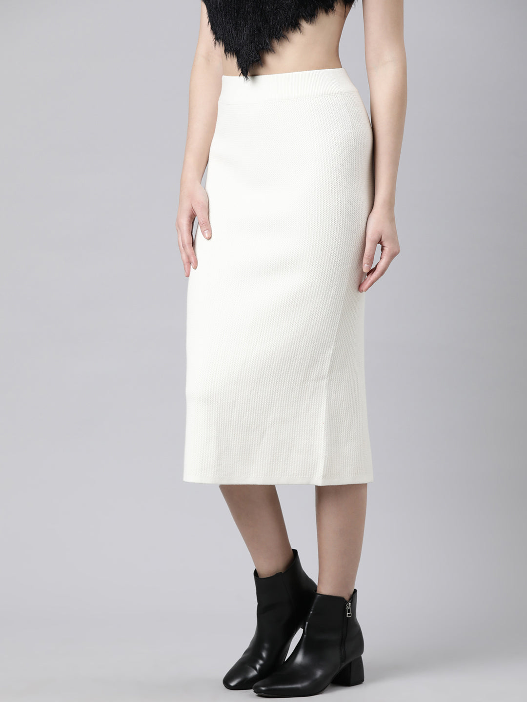 Women's Self Design Cream Straight Midi Skirt