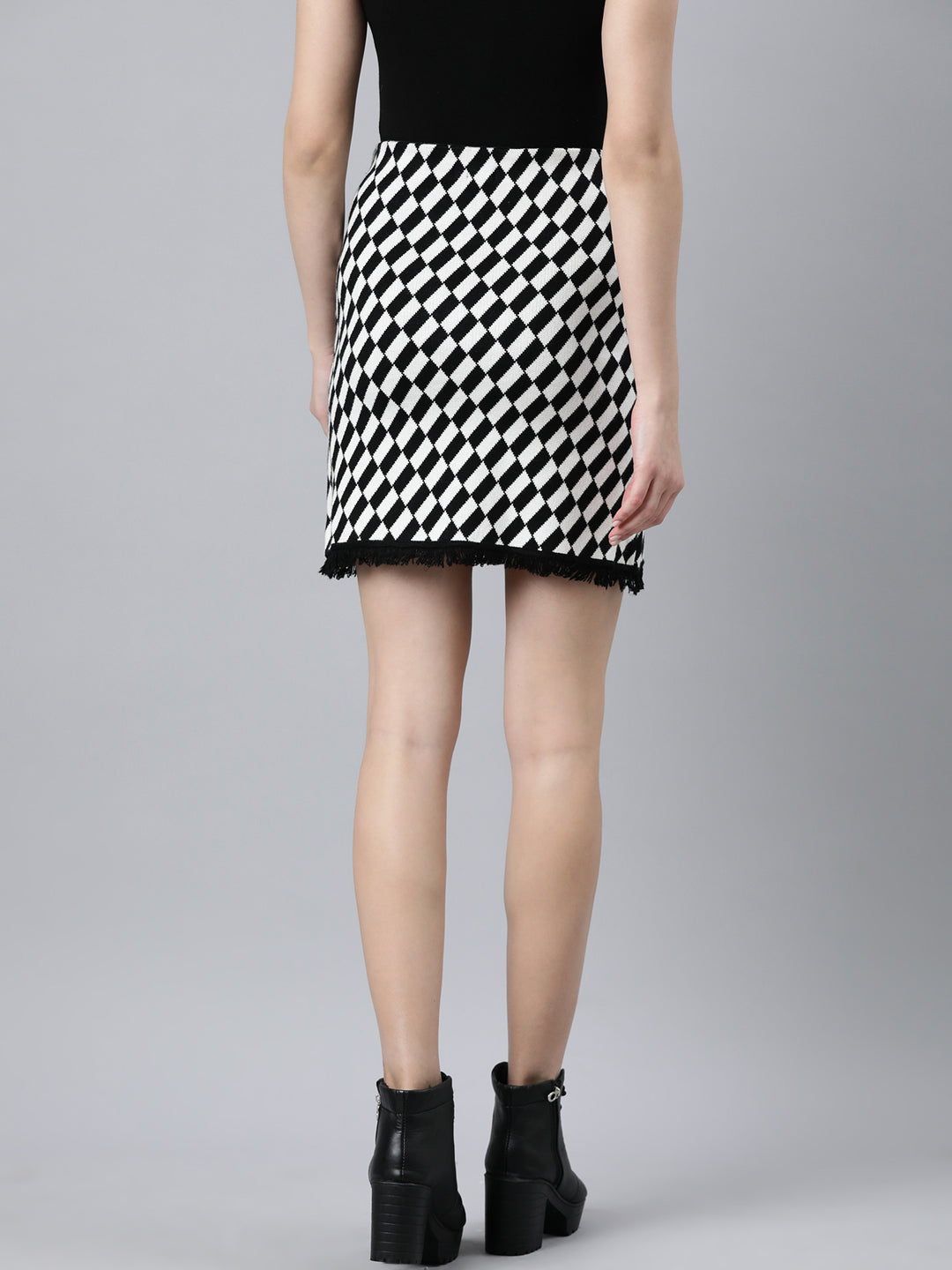 Women's Black Checked Pencil Mini Skirt