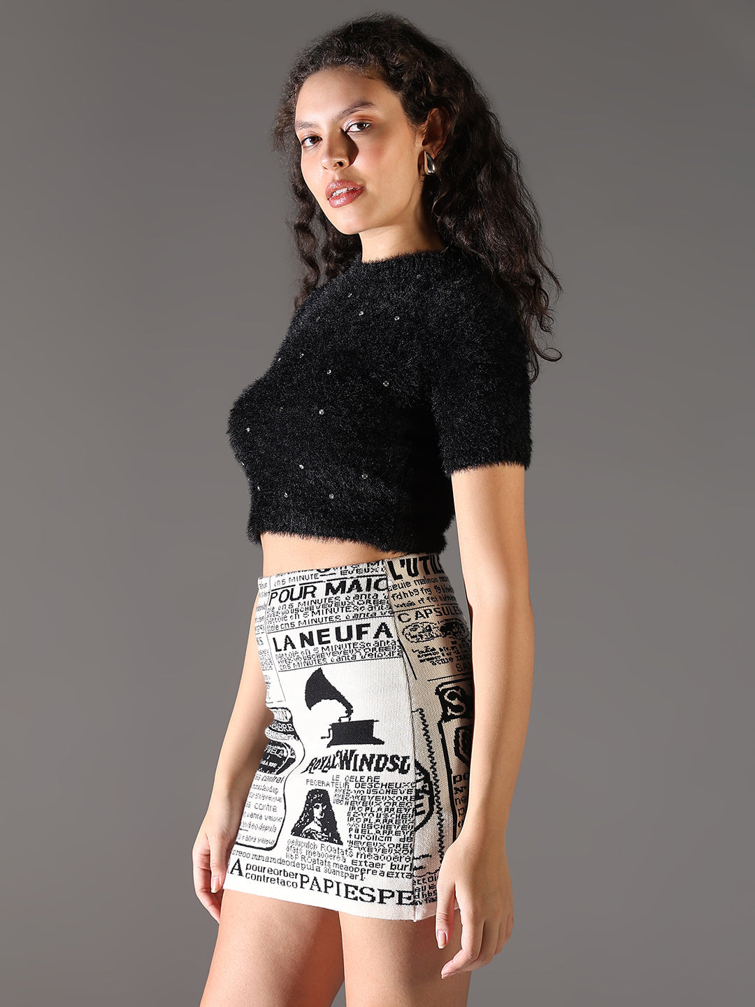 Women's Black Studded Knitted Crop Top