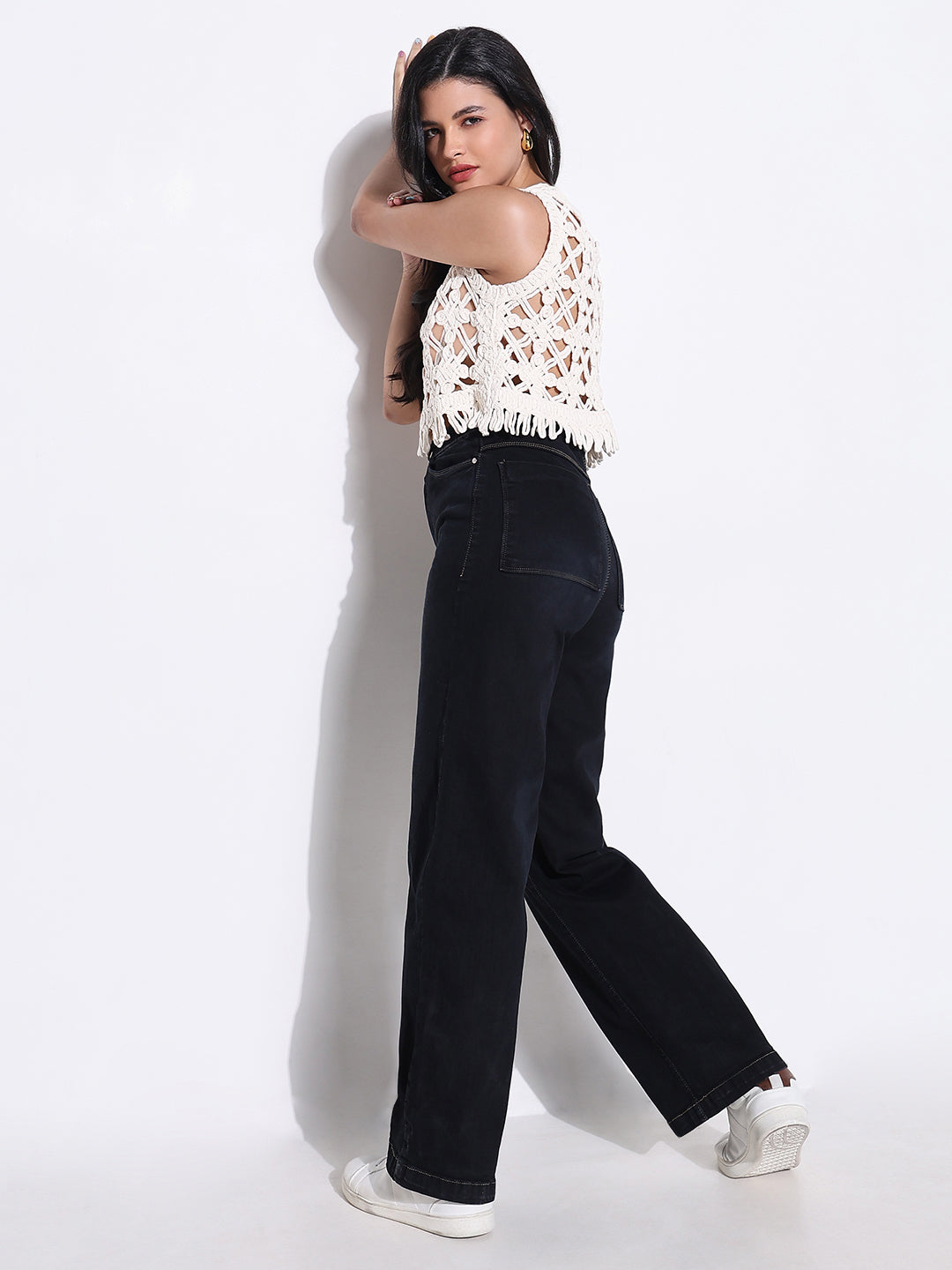 Women's Solid White Round Neck Crochet Crop Top