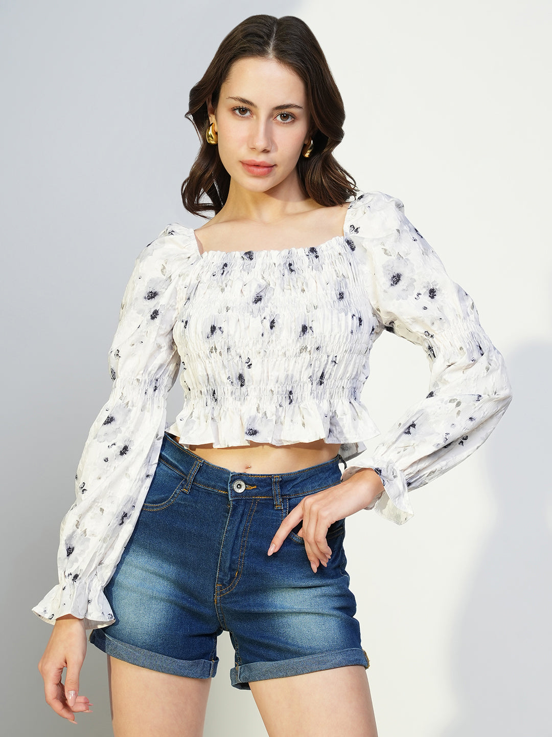 Women's Grey Floral Printed Puff Sleeve Crepe Crop Top