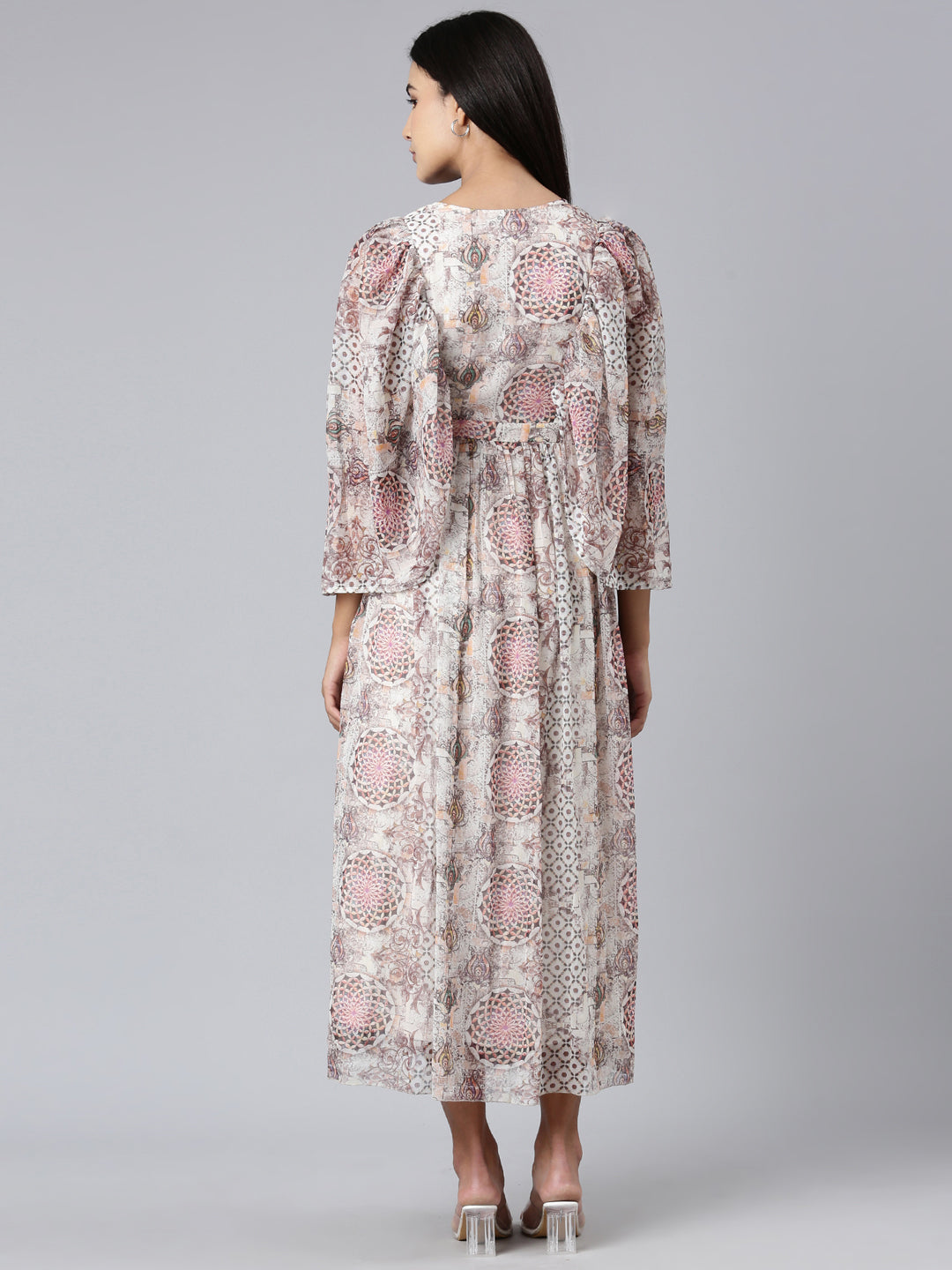 Women's Off White Floral Printed Puff Sleeves Gathered Fit & Flare Bohemian Midi Dress