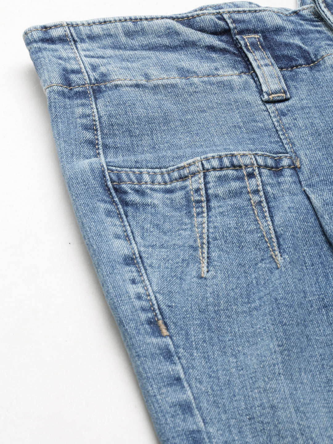 Women's Blue High-Rise Mom Fit Light Fade Medium Shade Denim Jeans