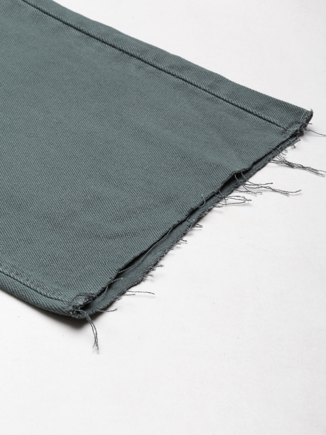 Women's Green Straight Fit Frayed Denim Jeans