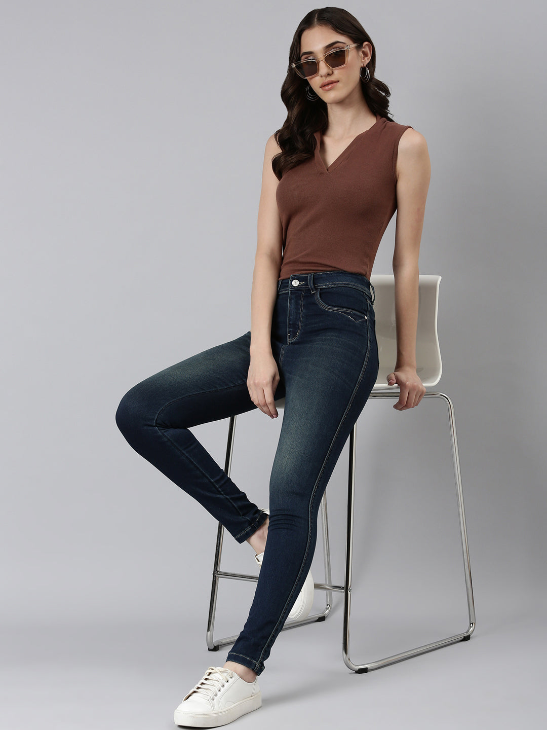 Women's Navy Blue Skinny Fit Light Fade Acid Wash Denim Jeans